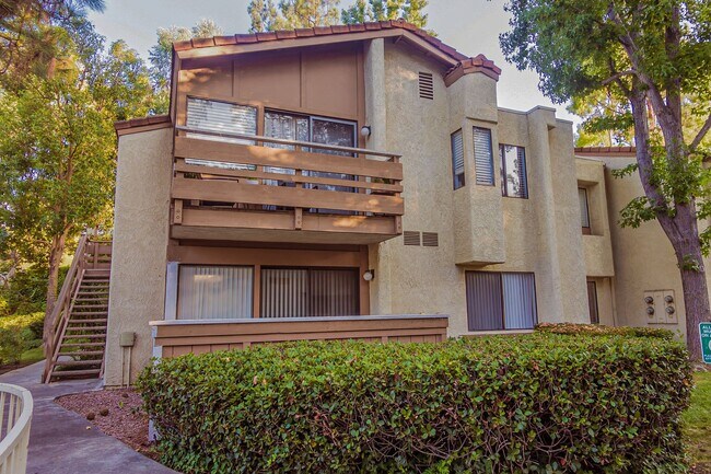 Building Photo - 22840 Hilton Head Dr