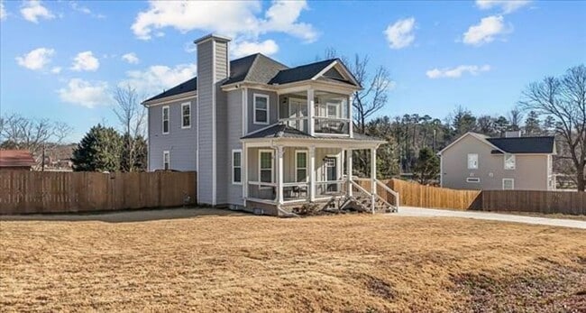 Building Photo - 3BR, 2.5BA Home in Desirable Augusta Road ...
