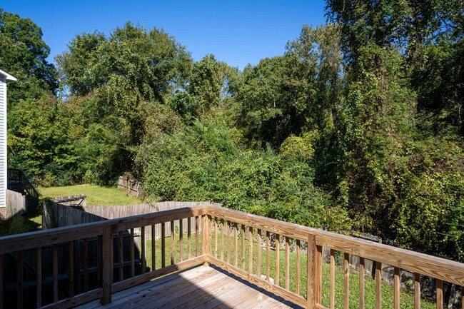 Building Photo - 607 Riva Ridge Rd