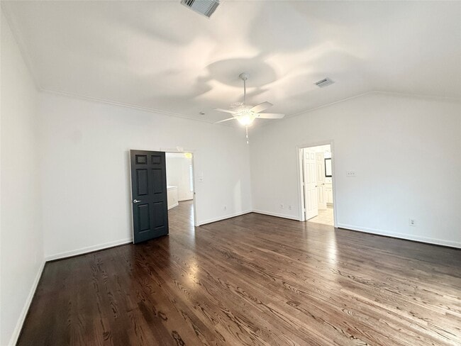 Building Photo - 5317 Austin St