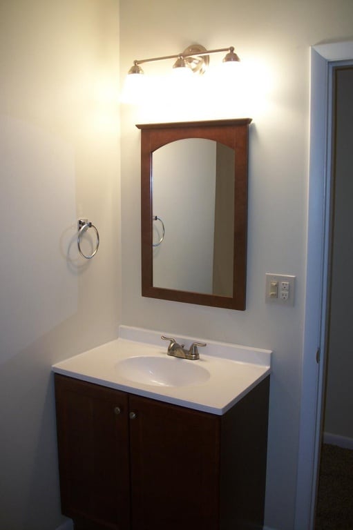 Building Photo - 514 Clyde Ave