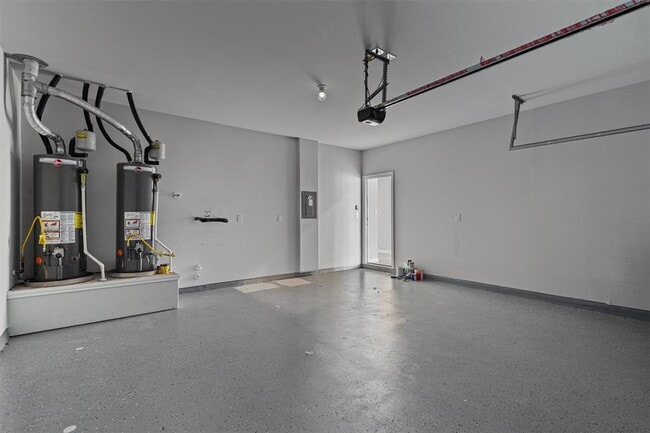 Building Photo - 13021 Zumpango Ter