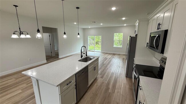 Building Photo - 6432 SW 151st St