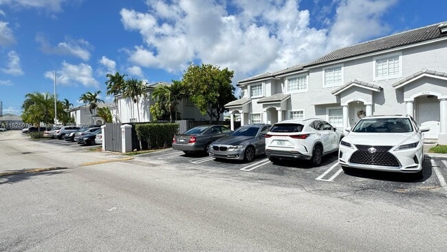 Building Photo - 14213 SW 121st Pl