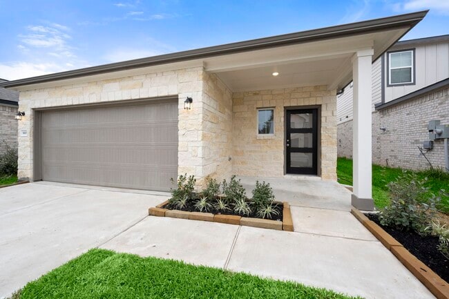 Building Photo - 8619 Blueberry Ash St