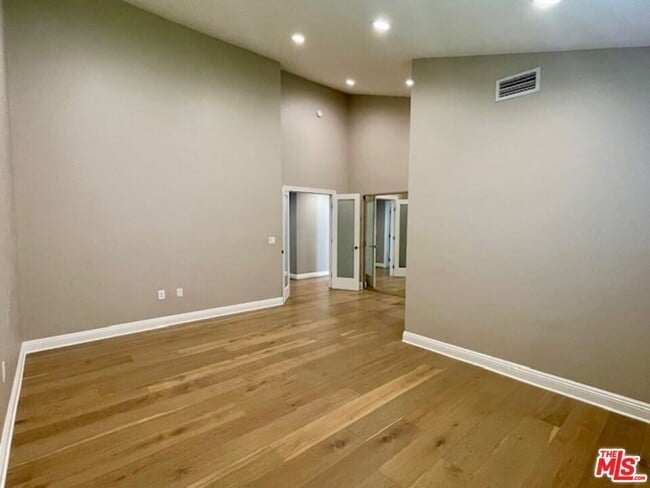 Building Photo - 1080 Finrod Ct