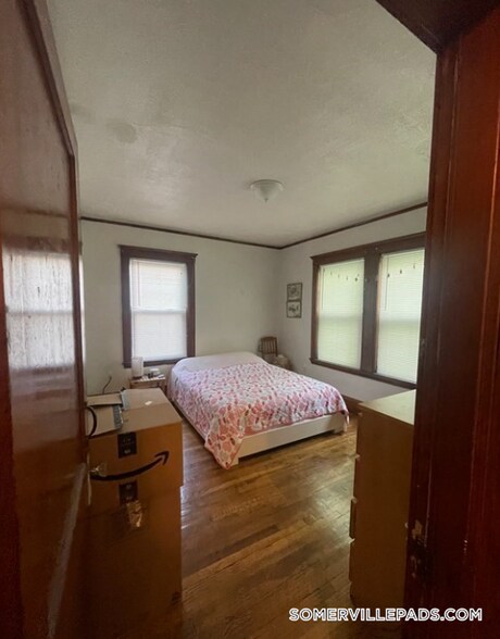 Building Photo - 63 Pinckney St