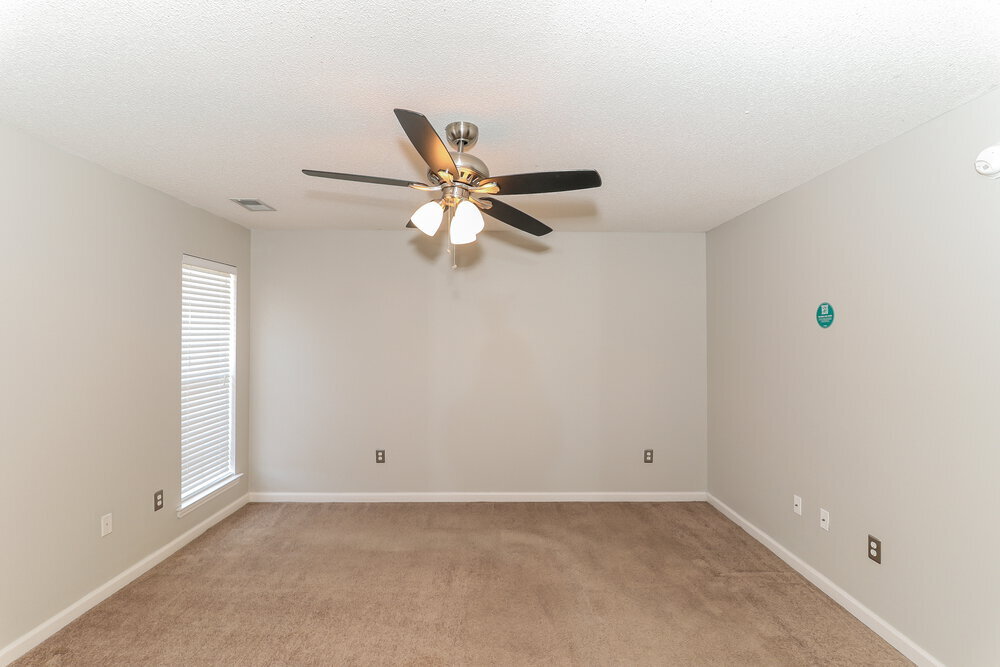 Building Photo - 6903 Wrenwood Dr