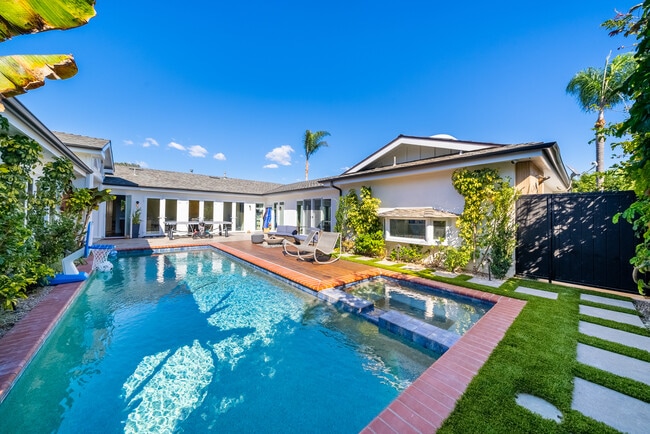 Building Photo - 1700 Galaxy Dr