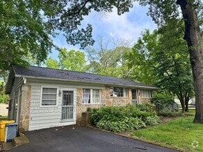 Building Photo - 209 Marie Ave