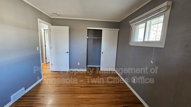 Building Photo - 1617 Flag Ave N