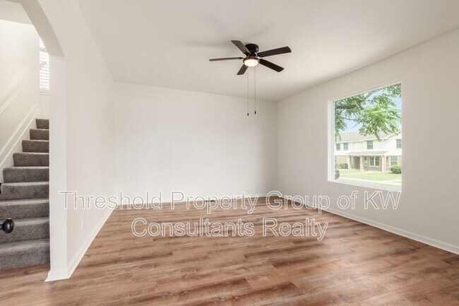 Building Photo - 865 Old Leonard Ave