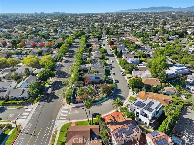 Building Photo - 5487 Blanco Way