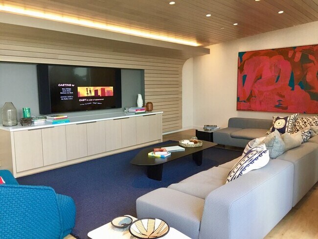 Building Photo - Kakaako: Ae'o - 2 Bed, 2 Bath Condo with o...