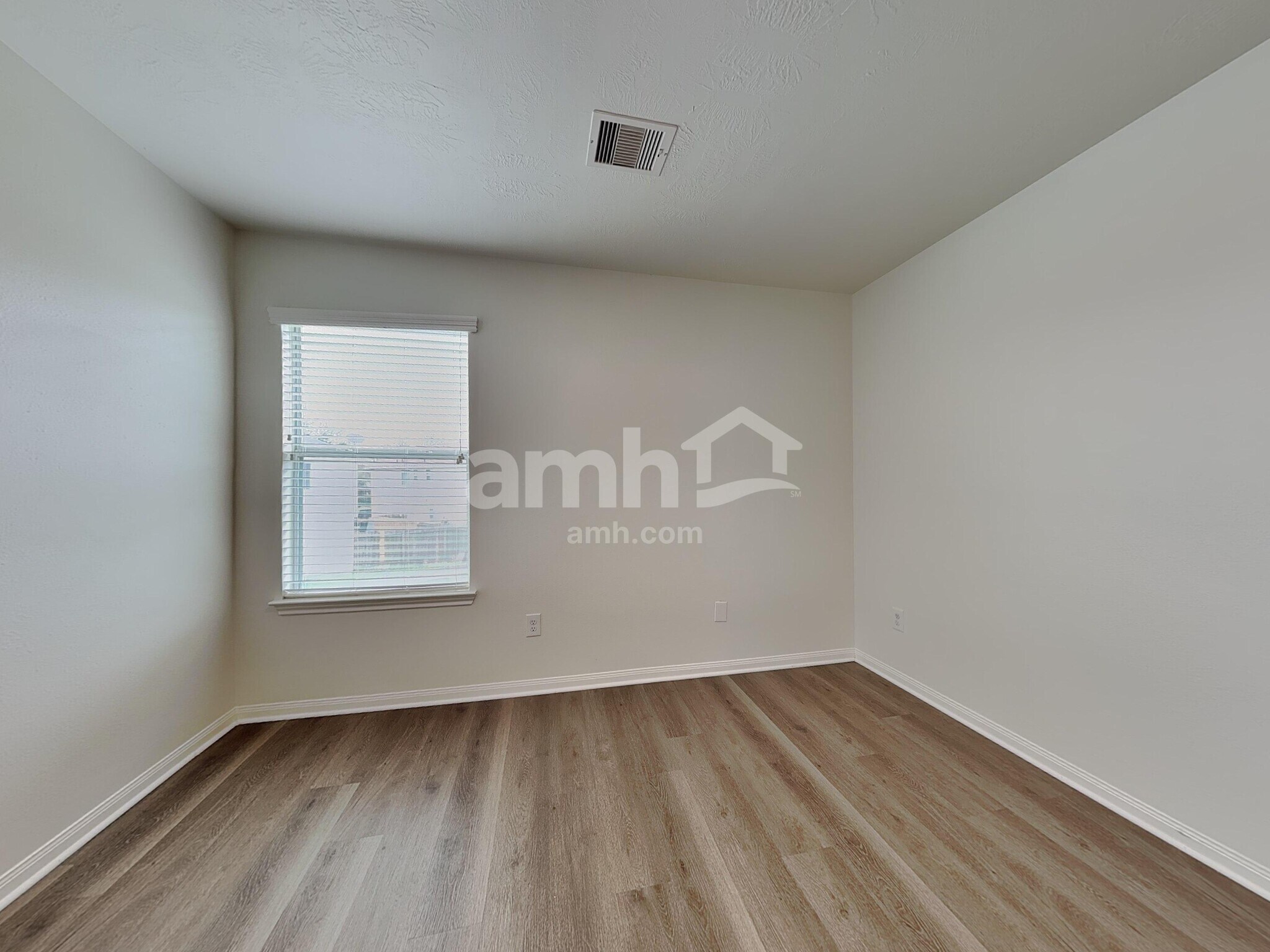 Building Photo - 910 Redcrest Springs Ct