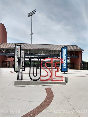 Building Photo - 1106 Balthis Dr