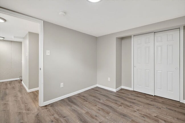 Building Photo - 8025 Waddell Ave