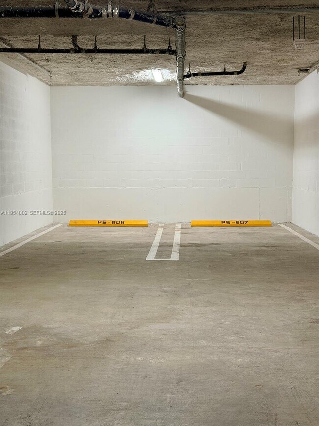 Building Photo - 45 SW 9th St