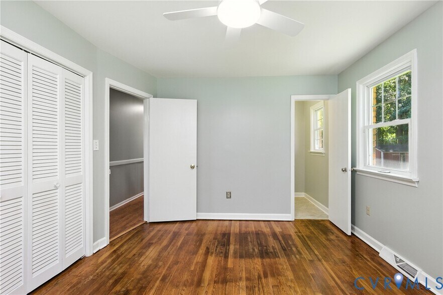 Building Photo - 2111 Clary Rd