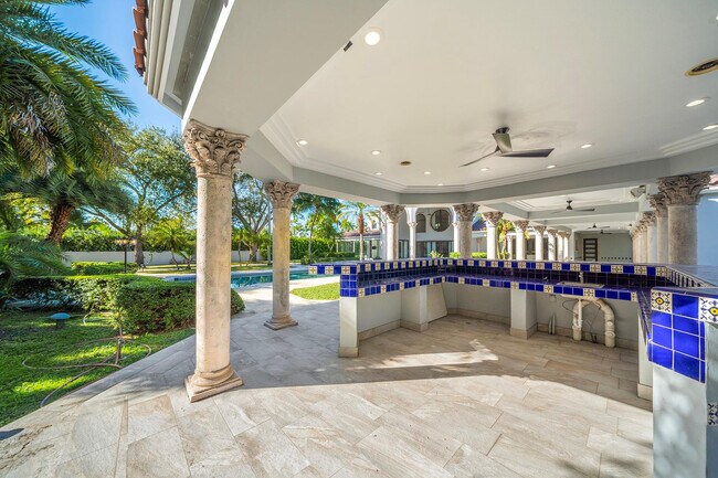 Building Photo - 10270 SW 58th St