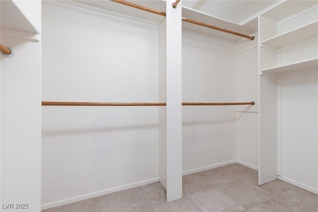 Building Photo - 1109 Deer Horn Ln