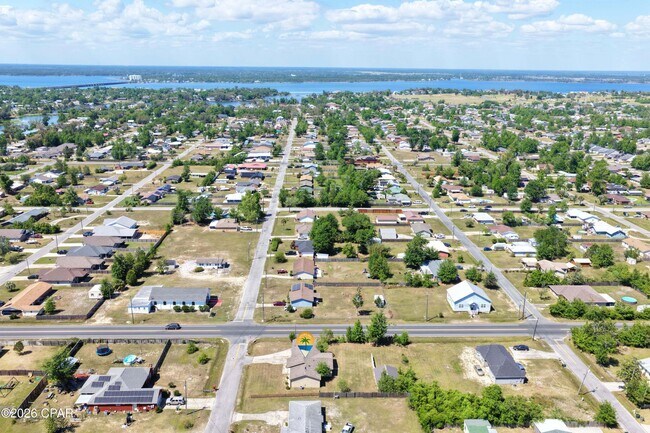 Building Photo - 1401 Mississippi Ave