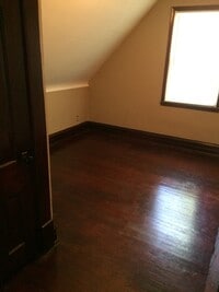 Building Photo - 1239 35th St