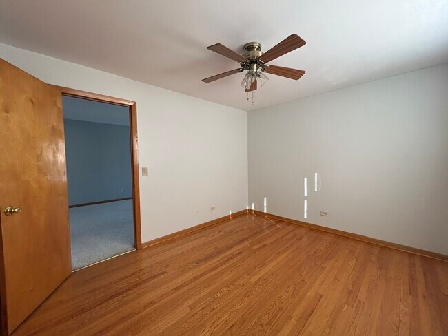 Building Photo - 5350 N Central Ave