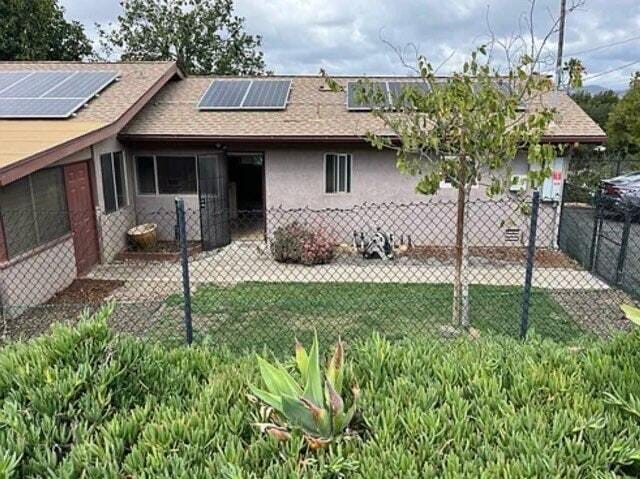 Building Photo - 266 S Carmel Rd