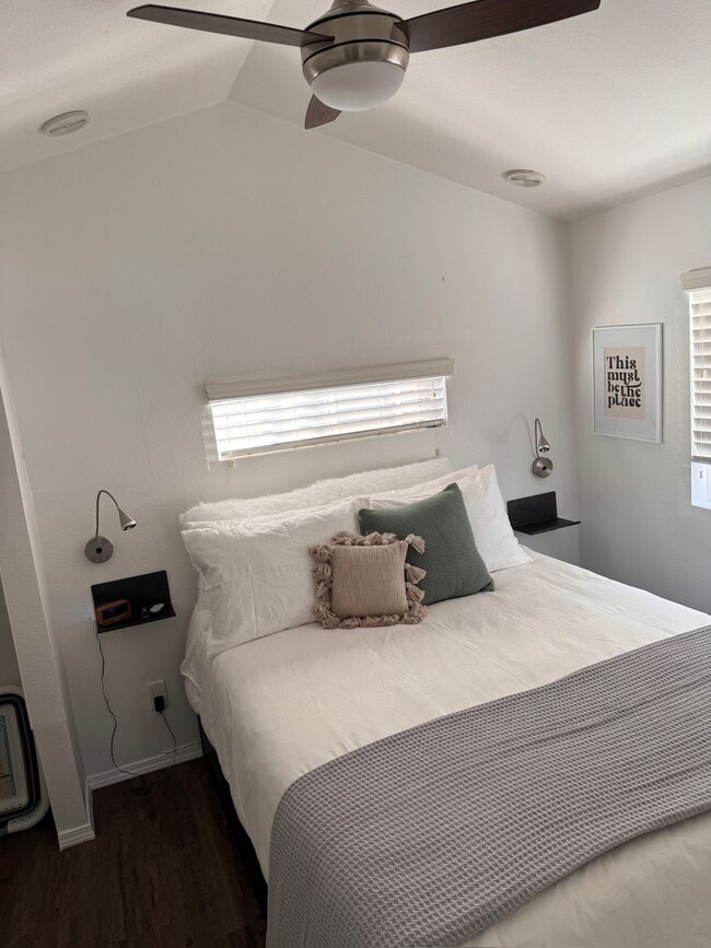 Building Photo - Grab Your Surfboard and Walk to Grandview Beach!