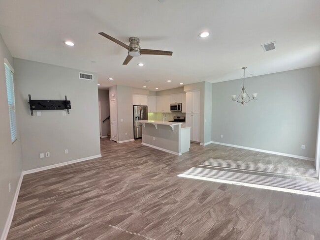 Building Photo - 14910 Castille Way