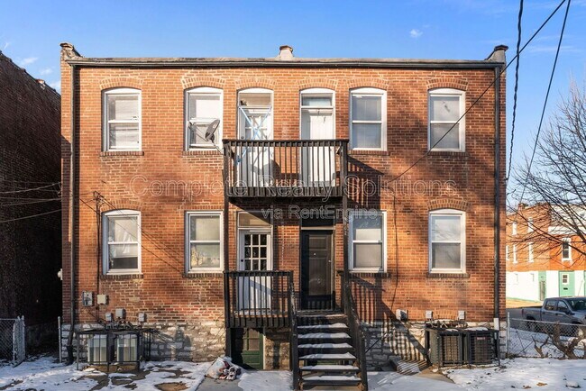 Building Photo - 4102 California Ave