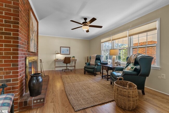 Building Photo - 5 Coleman Park Cir