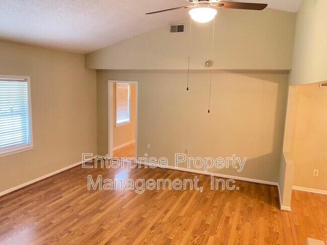 Building Photo - 2739 N Star Dr