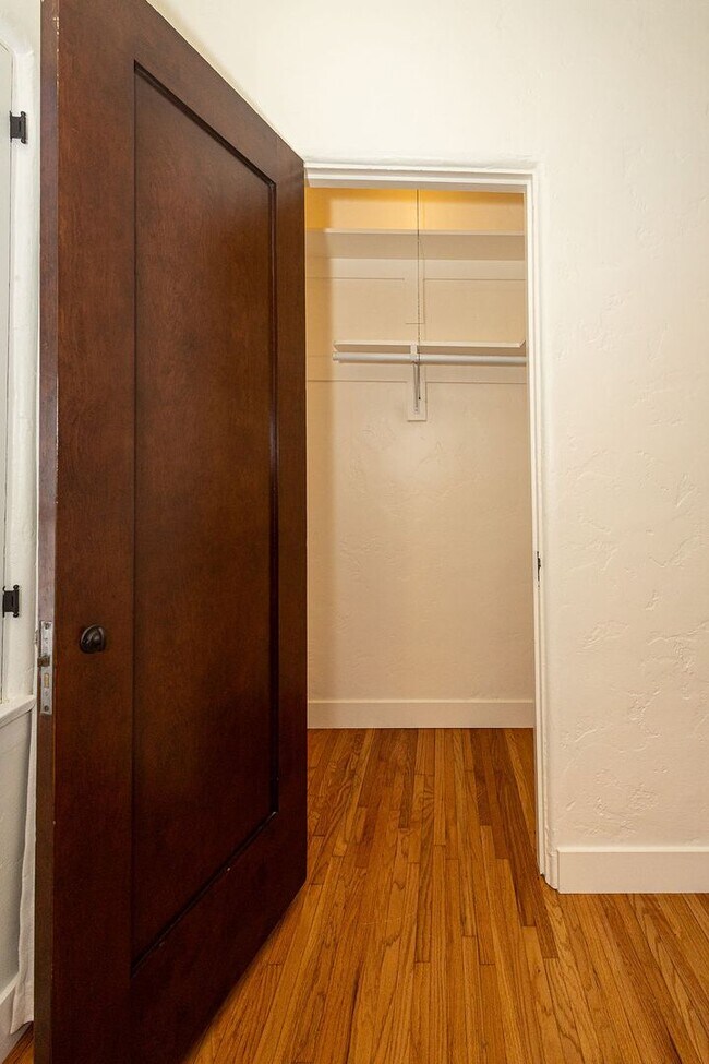 Building Photo - Beautifully Restored 3BR Miracle Mile Duplex | 1,725 SF | Near Metro D Line