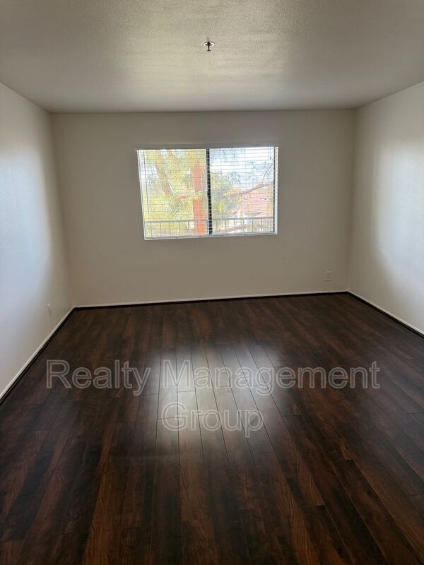 Building Photo - 3955 Faircross Pl