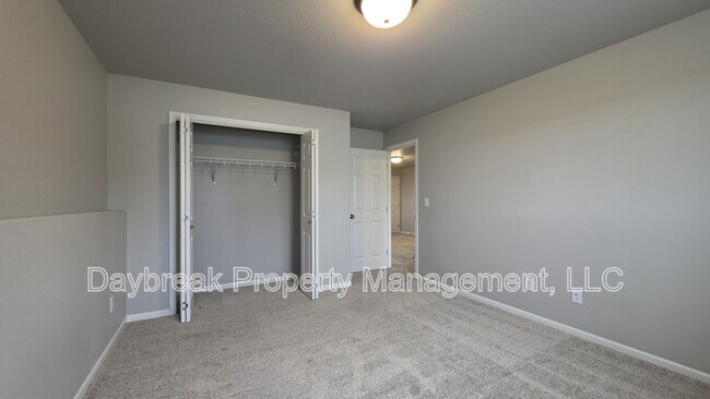 Building Photo - 6305 83rd Ave S