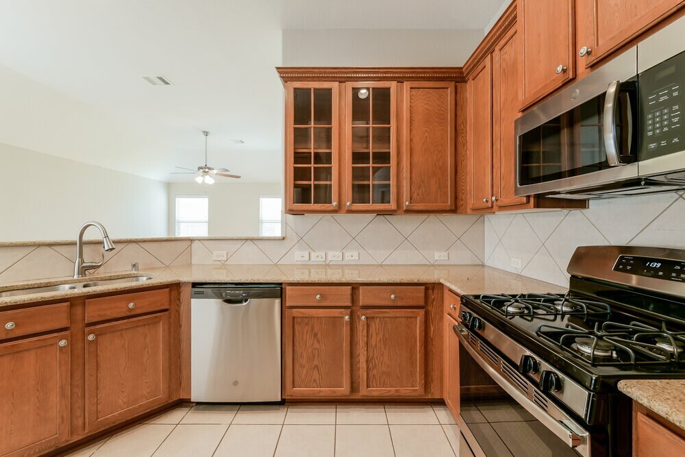 Building Photo - 3011 Lockeridge Village Dr