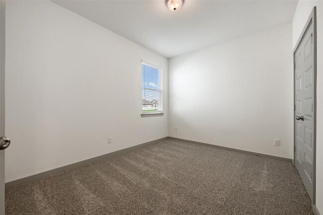 Building Photo - 270 Boatright Blvd