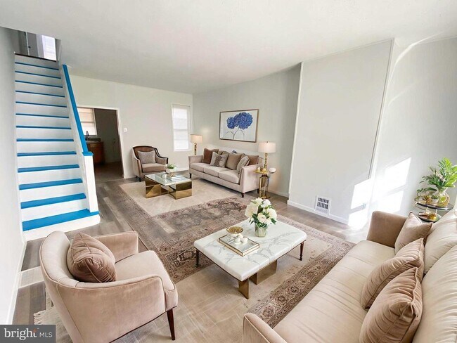 Building Photo - 3118 Hartville St