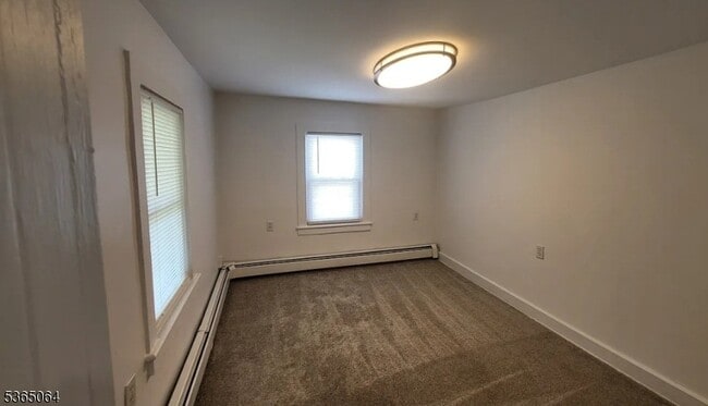 Building Photo - 60 E McFarlan St