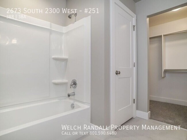Building Photo - 2673 S 2300 W St
