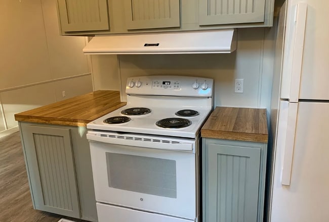 Building Photo - Charming 3-Bed, 2-Bath Home in Garden City