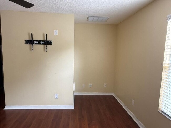 Building Photo - 10606 Shady Falls Ct