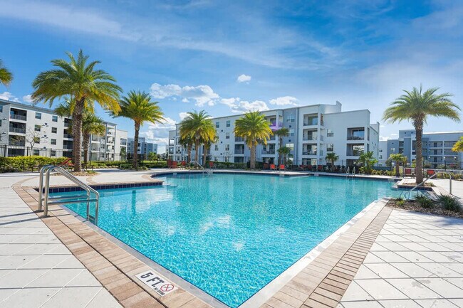 Building Photo - 4702 Sleepy Hollow Dr