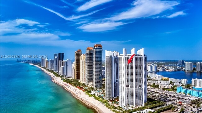Building Photo - 18201 Collins Ave