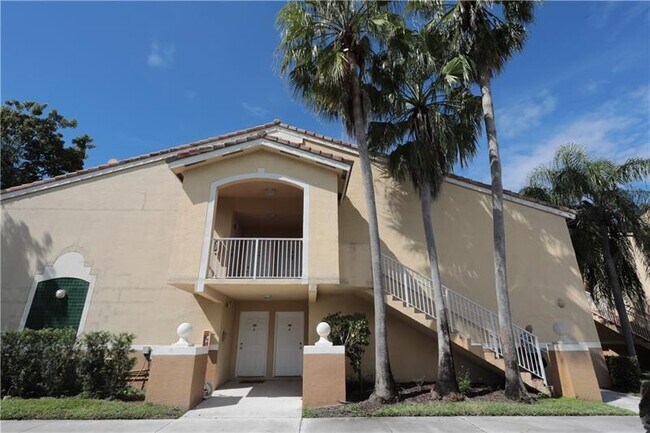 Building Photo - 2640 S University Dr