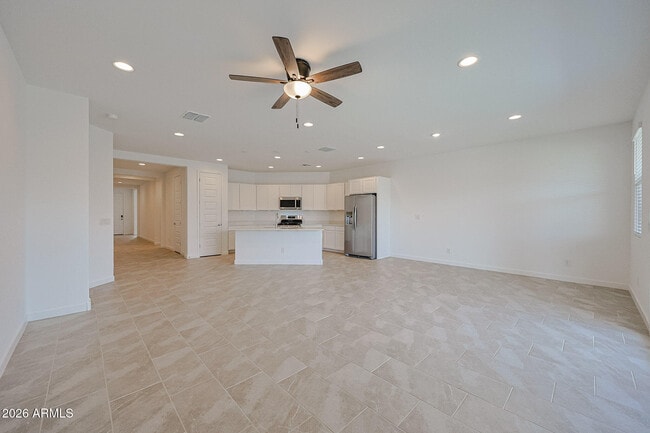 Building Photo - 7832 W Hide Trl