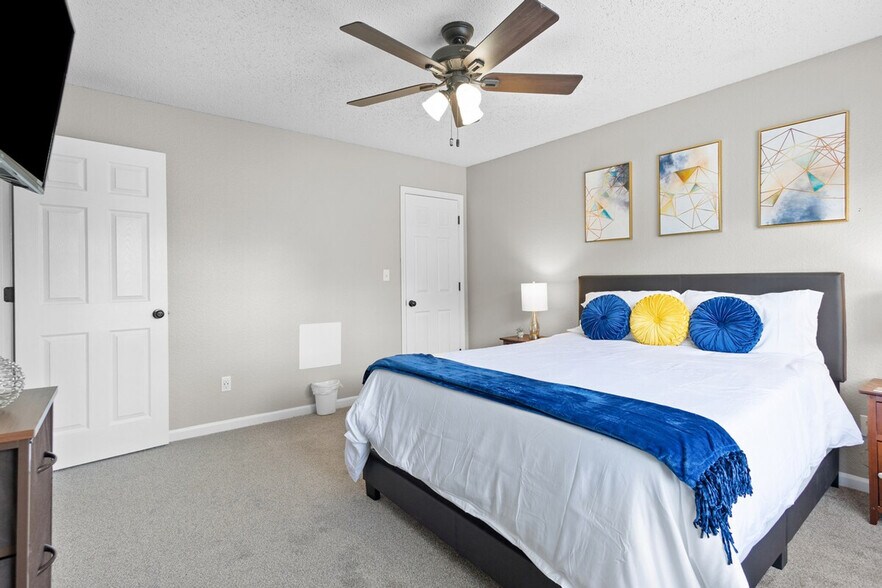 Building Photo - 9928 Comb Run Ct