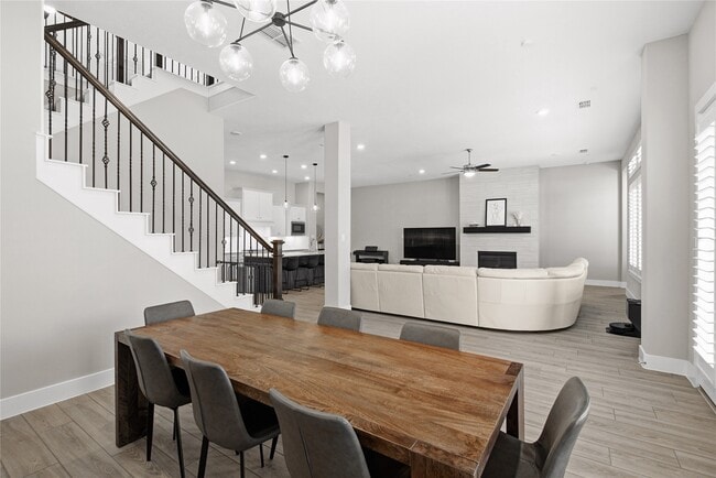 Building Photo - 1222 McMurtry Ridge Dr